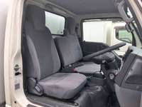 いすゞエルフパネルバン小型（2t・3t）[写真30]