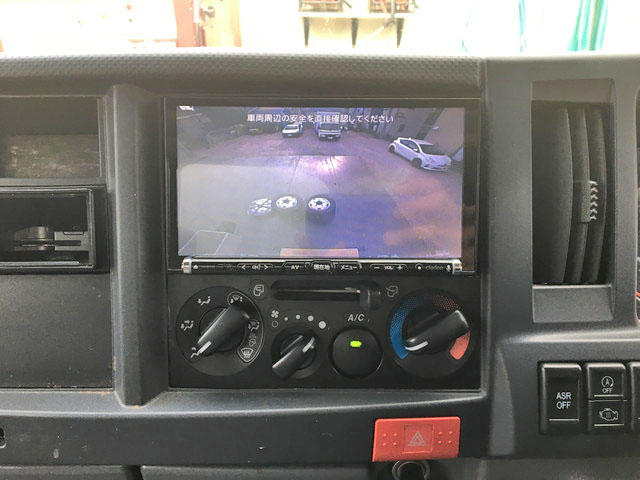 いすゞエルフパネルバン小型（2t・3t）[写真37]