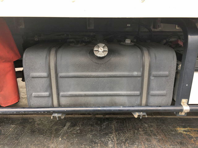 日野デュトロパネルバン小型（2t・3t）[写真18]