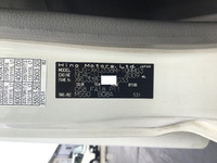 日野デュトロパネルバン小型（2t・3t）[写真37]