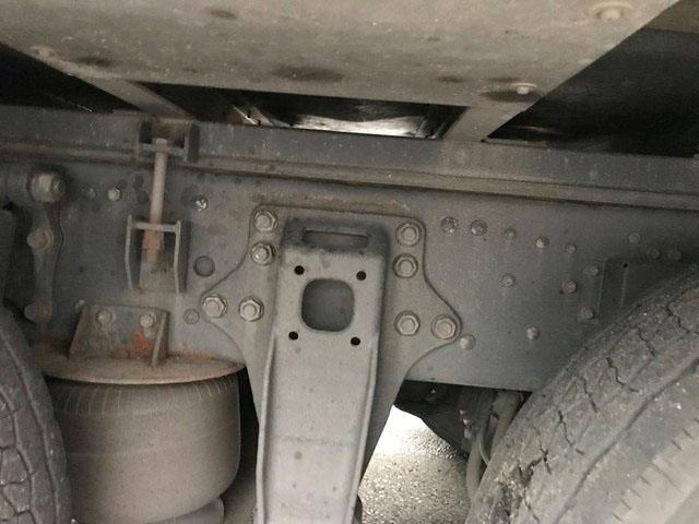 三菱ふそうスーパーグレートアルミウイング大型（10t）[写真18]