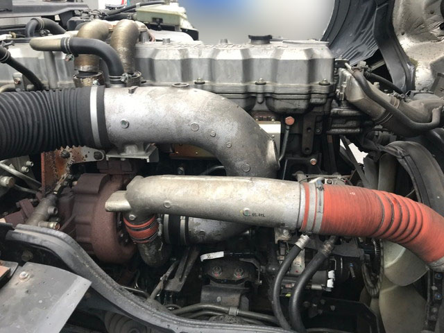 三菱ふそうスーパーグレートアルミウイング大型（10t）[写真21]