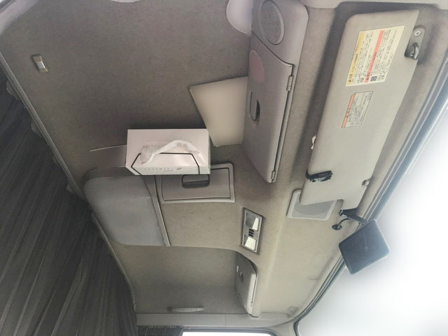 三菱ふそうスーパーグレートアルミウイング大型（10t）[写真24]