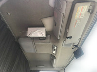 三菱ふそうスーパーグレートアルミウイング大型（10t）[写真24]