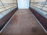 日野デュトロ幌ウイング小型（2t・3t）[写真13]