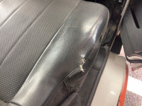 日産バネット平ボディ小型（2t・3t）[写真23]