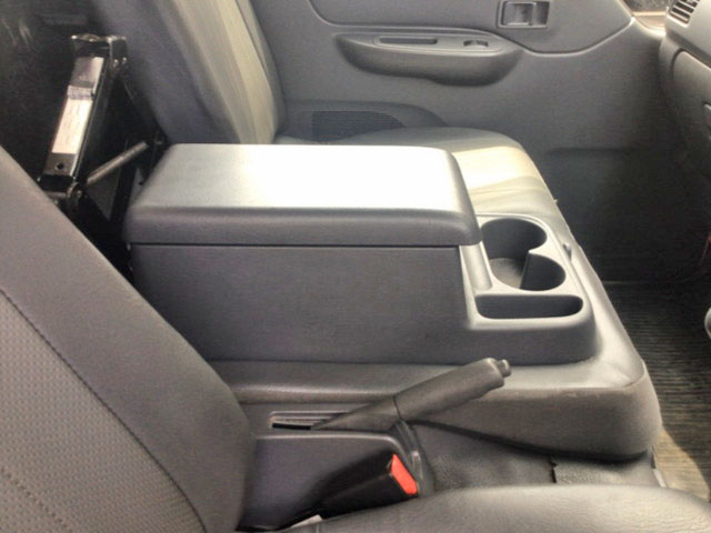 日産バネット平ボディ小型（2t・3t）[写真28]