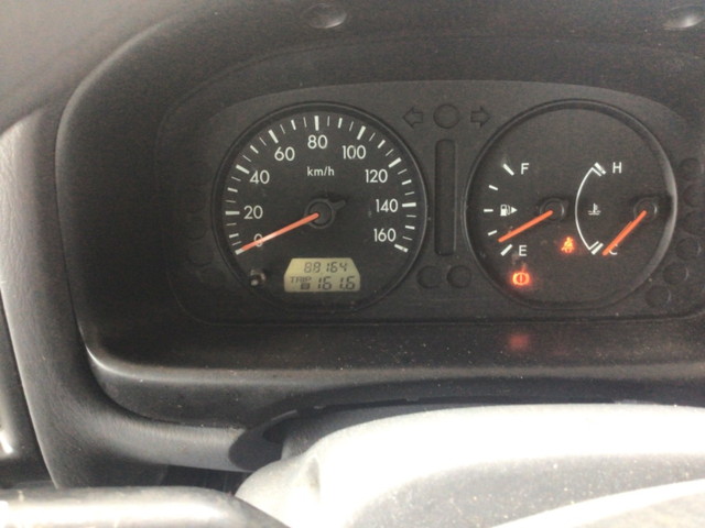 日産バネット平ボディ小型（2t・3t）[写真30]