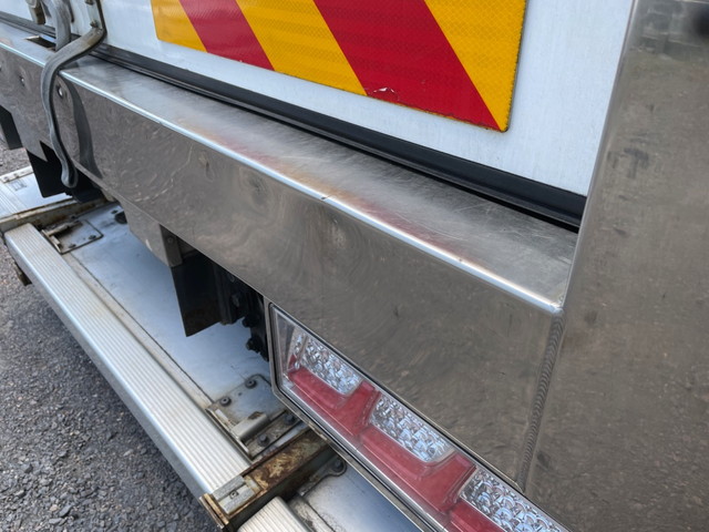 三菱ふそうファイター冷凍車（冷蔵車）増トン（6t・8t）[写真13]