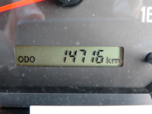 いすゞエルフ冷凍車（冷蔵車）小型（2t・3t）[写真12]