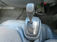 いすゞエルフ冷凍車（冷蔵車）小型（2t・3t）[写真15]