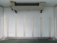 いすゞエルフ冷凍車（冷蔵車）小型（2t・3t）[写真19]