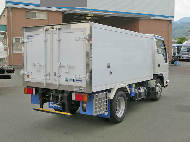 いすゞエルフ冷凍車（冷蔵車）小型（2t・3t）[写真02]