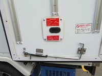 いすゞエルフ冷凍車（冷蔵車）小型（2t・3t）[写真30]