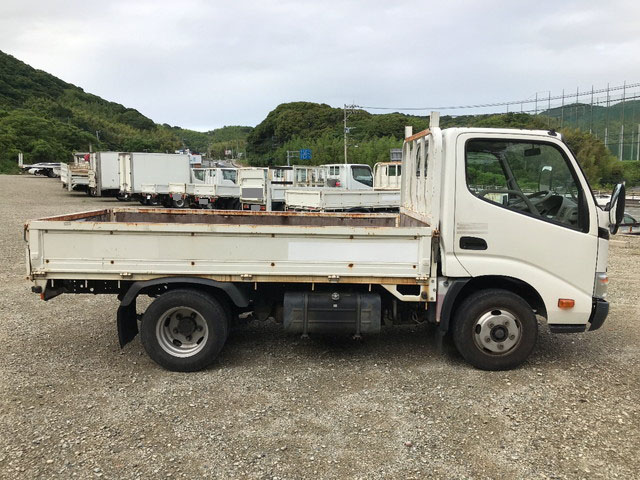 日野デュトロ平ボディ小型（2t・3t）[写真07]