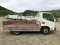 日野デュトロ平ボディ小型（2t・3t）[写真08]