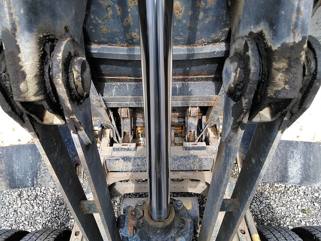 いすゞフォワードダンプ中型（4t）[写真16]