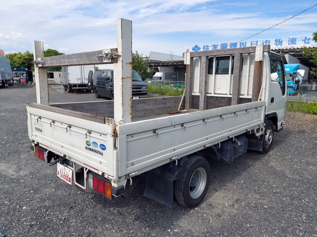 マツダタイタン平ボディ小型（2t・3t）[写真02]