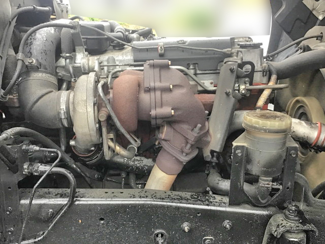 いすゞフォワードユニック4段増トン（6t・8t）[写真29]