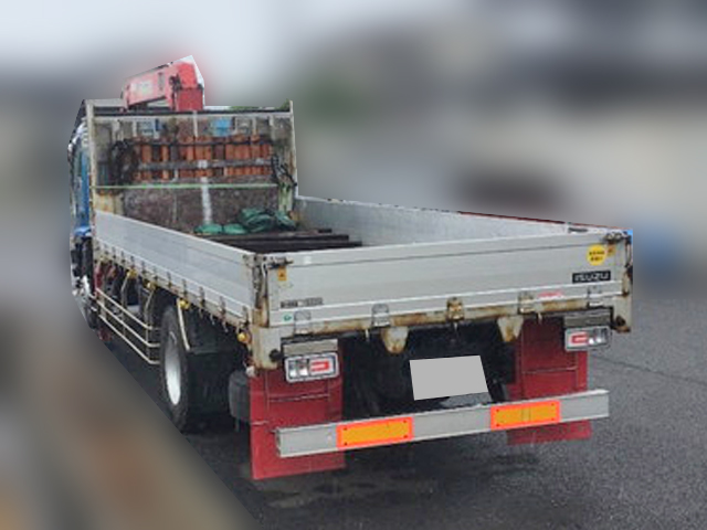 いすゞフォワードユニック4段増トン（6t・8t）[写真03]