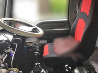 いすゞフォワードユニック4段増トン（6t・8t）[写真31]