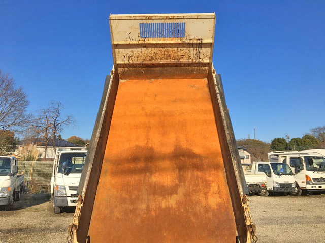 日野デュトロダンプ小型（2t・3t）[写真09]