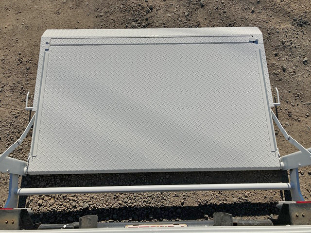 三菱ふそうキャンター平ボディ小型（2t・3t）[写真14]