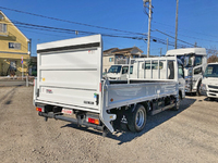 三菱ふそうキャンター平ボディ小型（2t・3t）[写真02]