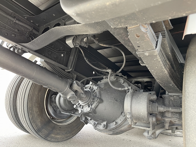 日野レンジャーセルフクレーン3段増トン（6t・8t）[写真11]