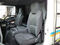 いすゞフォワードアルミブロック増トン（6t・8t）[写真30]