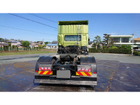 UDトラックスクオントレーラーヘッド（トラクターヘッド）大型（10t）[写真04]