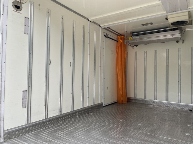 日産アトラス冷凍車（冷蔵車）小型（2t・3t）[写真13]