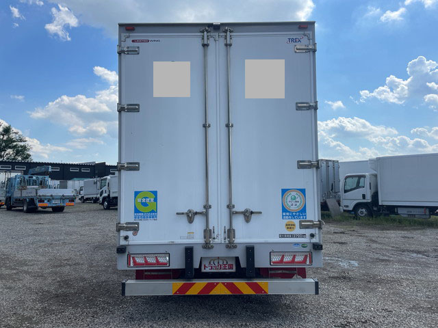 三菱ふそうスーパーグレートアルミウイング大型（10t）[写真11]