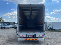 三菱ふそうスーパーグレートアルミウイング大型（10t）[写真12]