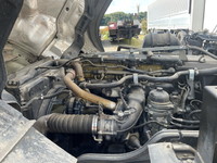 三菱ふそうスーパーグレートアルミウイング大型（10t）[写真23]