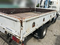 トヨタトヨエースクレーン3段小型（2t・3t）[写真04]