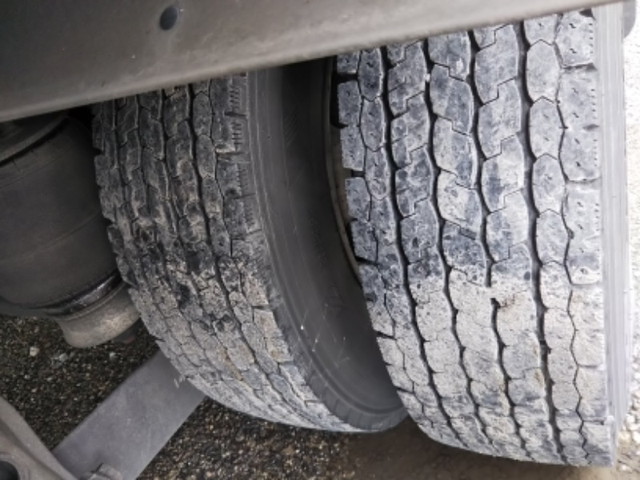 日野レンジャーアルミウイング中型（4t）[写真15]