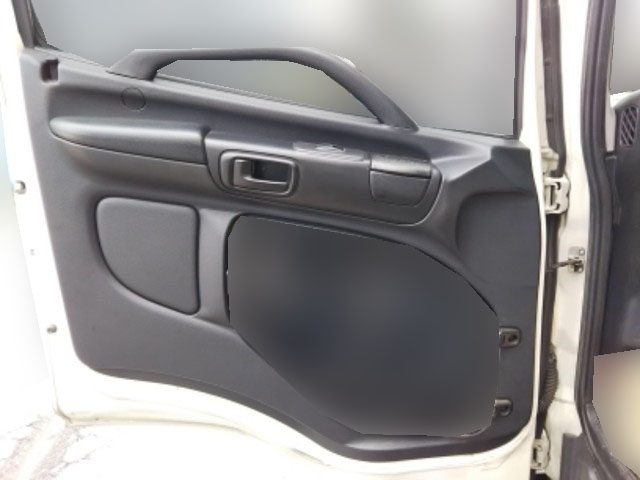 日野レンジャーアルミウイング中型（4t）[写真23]