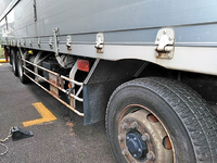 三菱ふそうスーパーグレートアルミウイング大型（10t）[写真10]