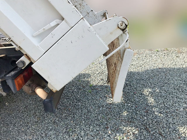 日産アトラスダンプ小型（2t・3t）[写真10]