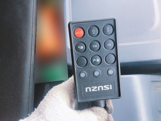 いすゞギガアルミウイング大型（10t）[写真21]