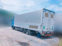 いすゞギガアルミウイング大型（10t）[写真02]