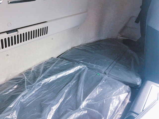 三菱ふそうスーパーグレートアルミウイング大型（10t）[写真18]