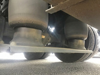 三菱ふそうスーパーグレートアルミウイング大型（10t）[写真07]