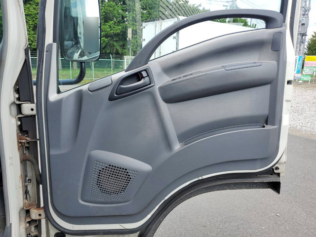 いすゞエルフアルミバン小型（2t・3t）[写真29]