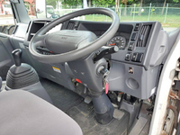 いすゞエルフアルミバン小型（2t・3t）[写真31]