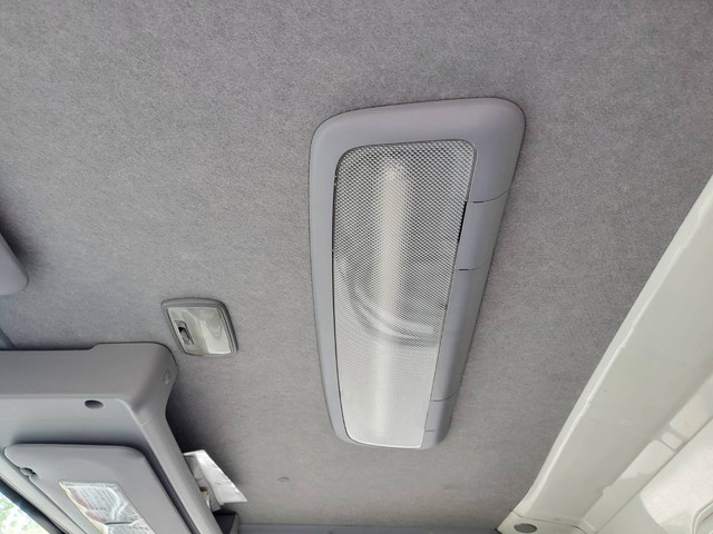 いすゞエルフアルミバン小型（2t・3t）[写真34]