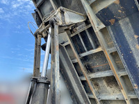 三菱ふそうスーパーグレートダンプ大型（10t）[写真06]