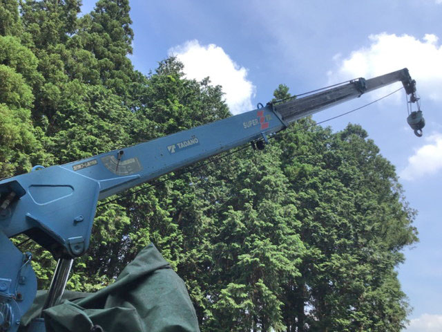 三菱ふそうキャンタークレーン3段小型（2t・3t）[写真03]