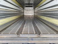 いすゞギガ冷蔵冷凍ウイング大型（10t）[写真16]